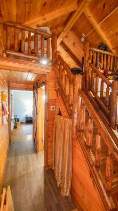 Charming Lakeview Cabin Near Geneva-On-The-Lake! Ashtabula Esterno foto